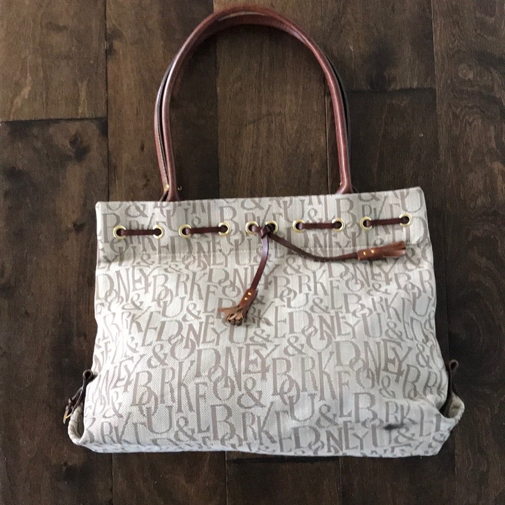 Dooney and Bourke Shoulder Bag